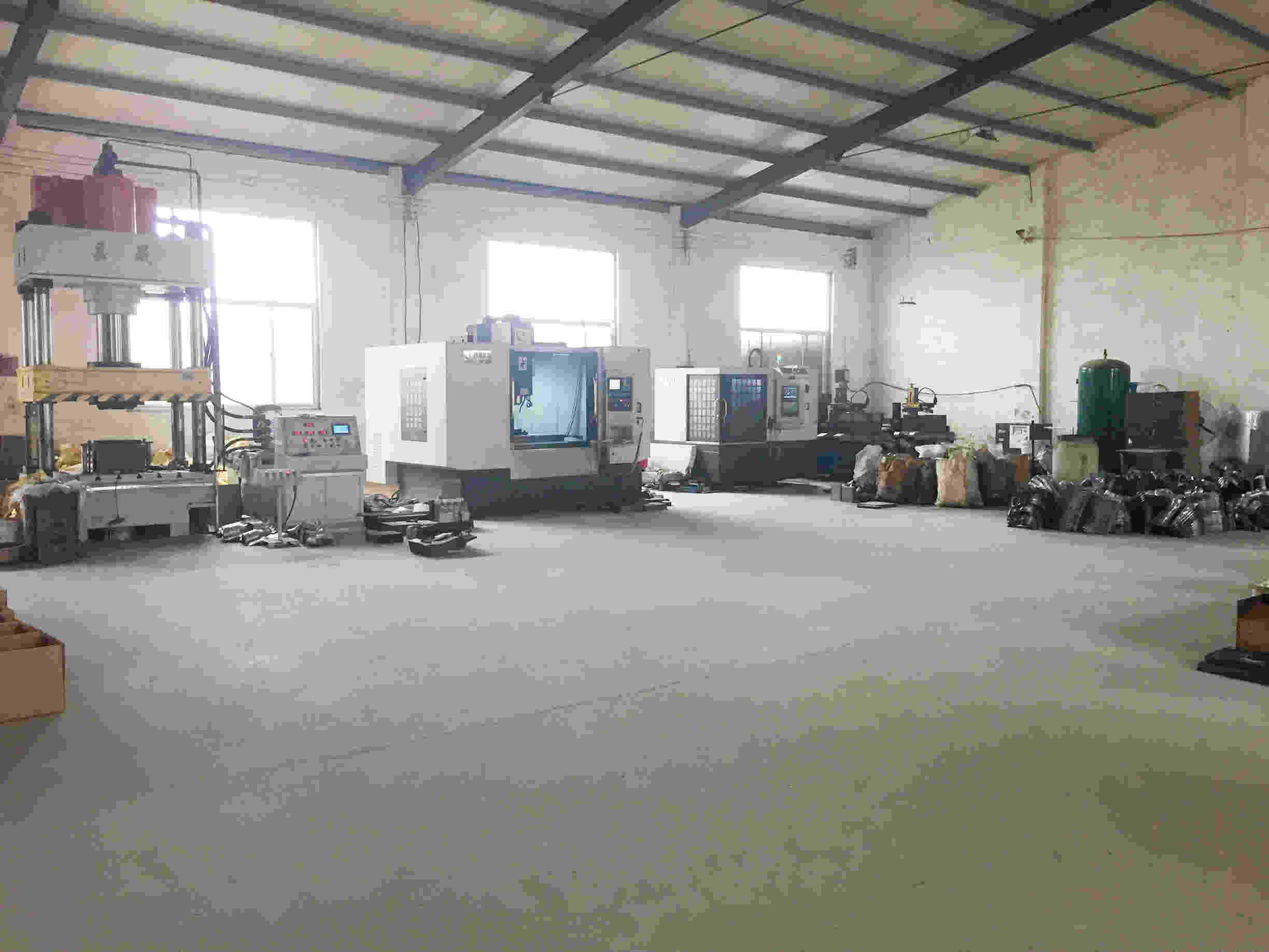 宁津县李剑飞汽车配件厂与汽车出租业务简介